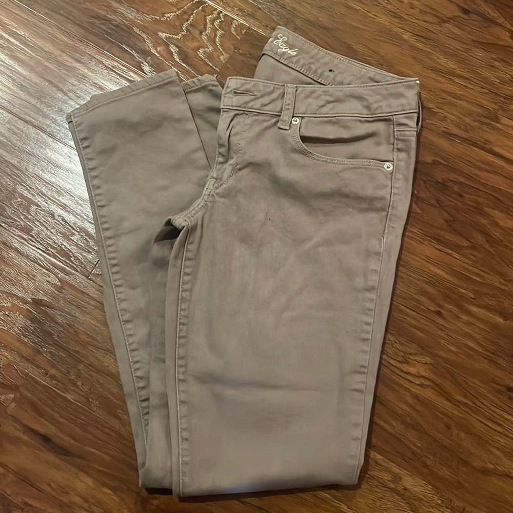 Women’s American Eagle Skinny Jeans